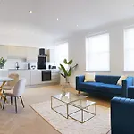 The Salisbury - Luxury By In * Скарборо
