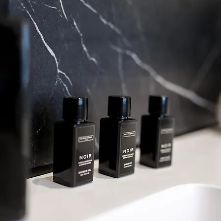 The Salisbury - Luxury By In