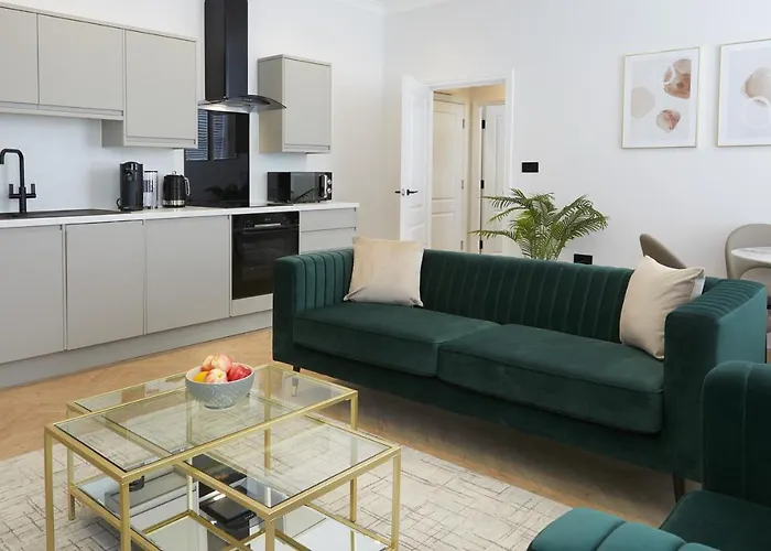 The Salisbury - Luxury By In 公寓 *